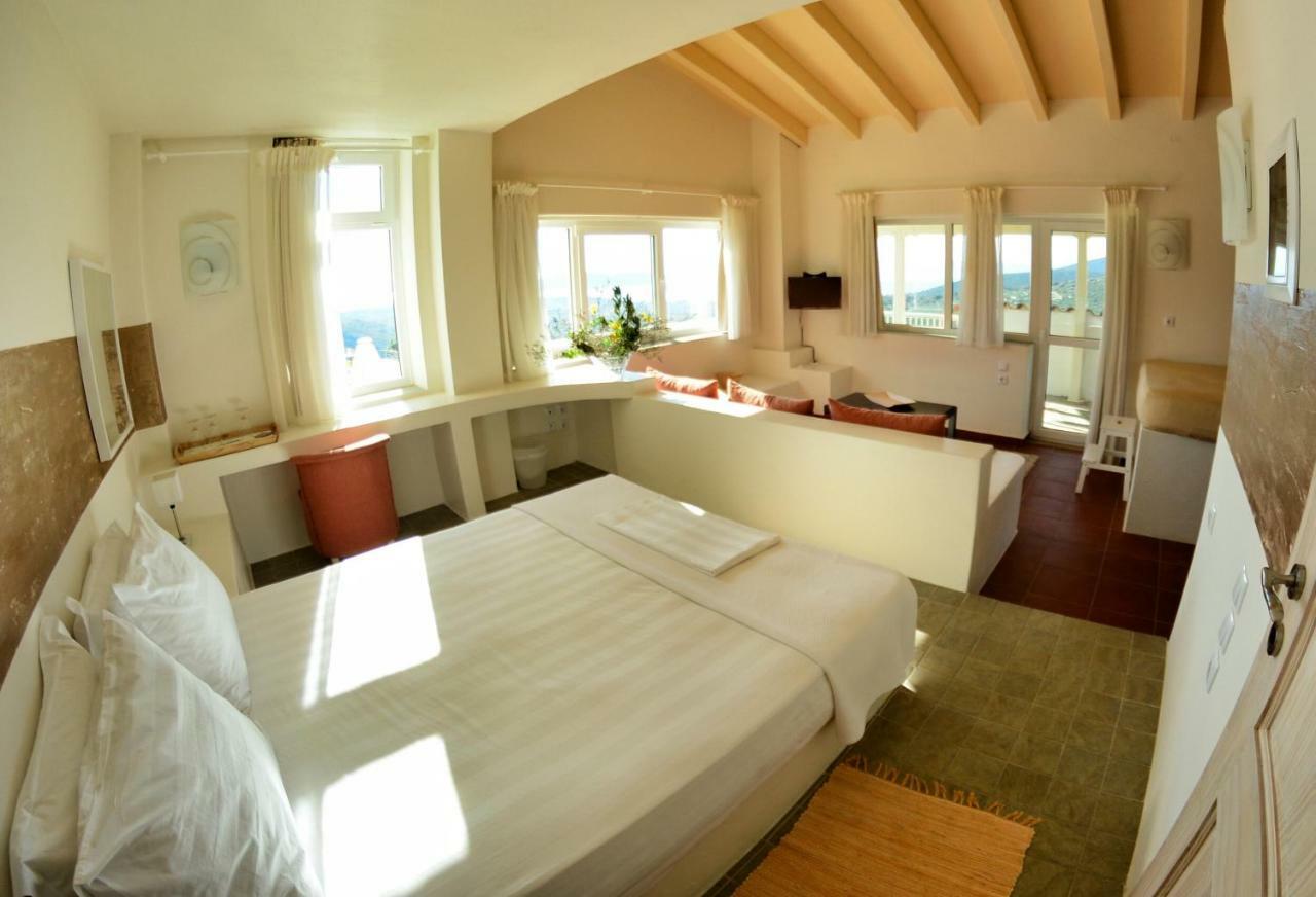 Apartment Golden Sea View Tsakei