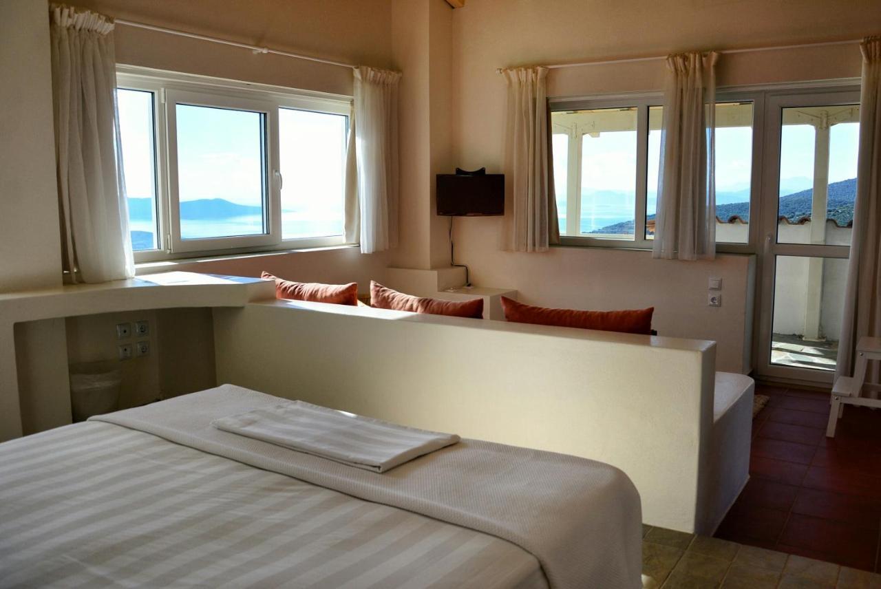 Golden Sea View *